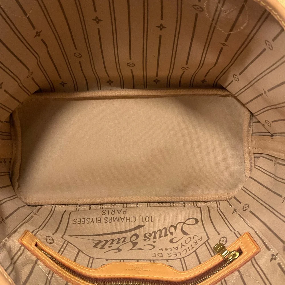 Louis Vuitton Monogram Neverfull PM - Picture 2 of 13